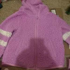 1 jacket and one pullover (girls 7-8)